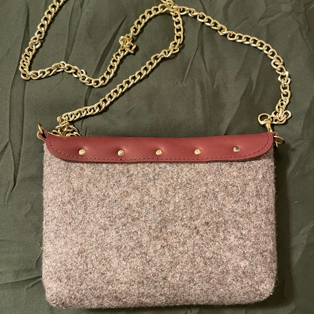 Sword‎ & Plough crossbody bag - Picture 2 of 4